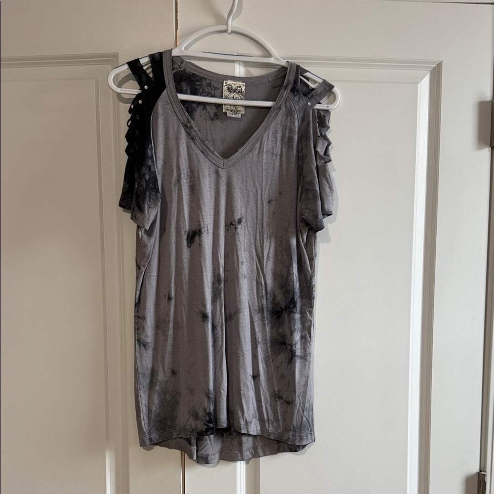 Vocal Black and Gray Tie-Dye Short Sleeve Top
